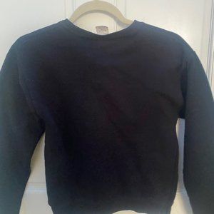 simple sweat shirt